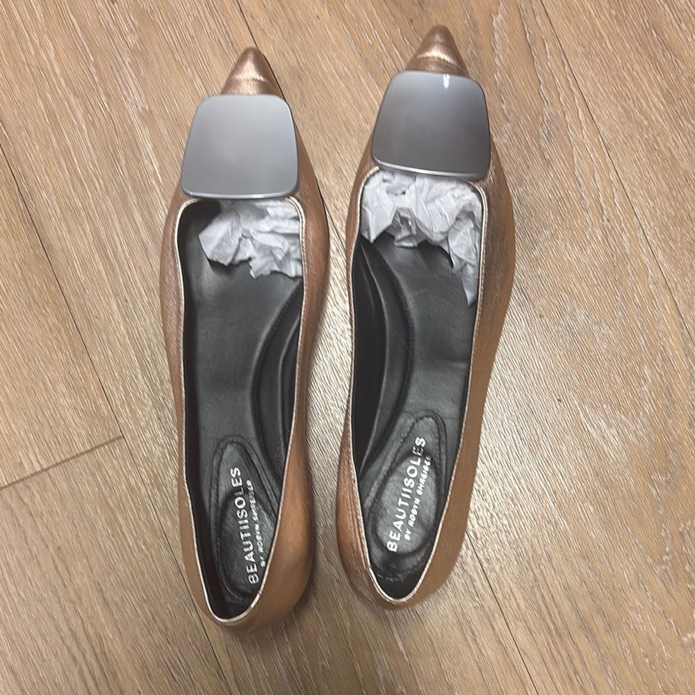 Metallic Rose Gold Pointed Toe Flats with Accent Buckle 13/43